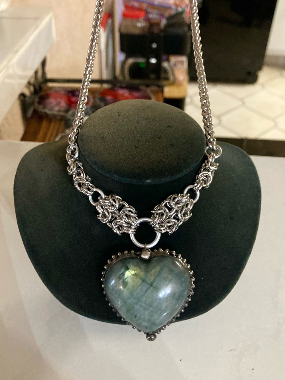 Genuine iridescent labradorite gemstone heart shape charm boho choker necklace . - Picture 10 of 16
